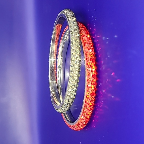 Red and silver tone glitsy bangles with faux stones - Picture 1 of 8